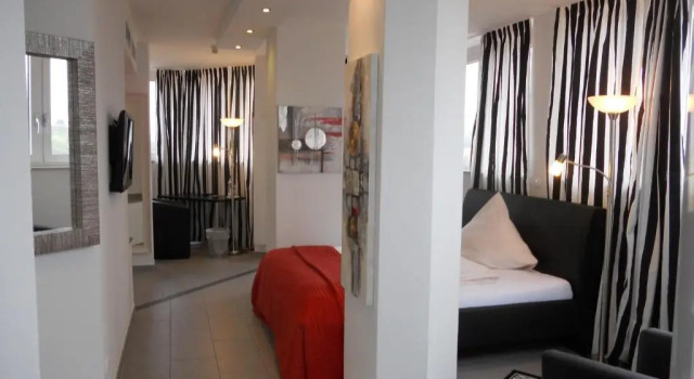 Полулюкс Turmhotel Rhein-Main - klimatisierte Apartments