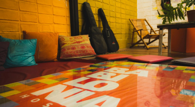 Babilonia Hostel, Забронировать Хостел Хостелы Кордовы, рядом с Libertador Theatre, Хостел