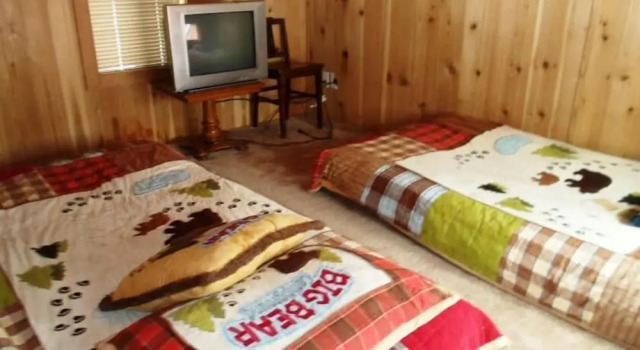 Cedar Pines Resort, Забронировать Курортный отель Курортные отели Саут-Лейк-Тахо, Курортный отель