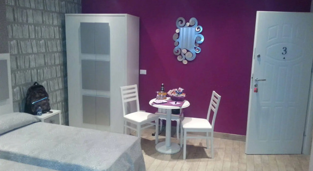 Five Rooms Rome Guesthouse