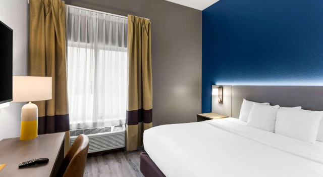Двухместный люкс Comfort Inn & Suites Kenosha-Pleasant Prairie