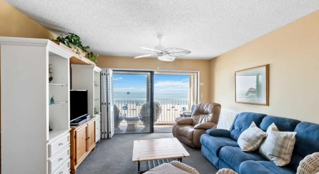 #210 Beach Place Condos, Забронировать Отель Мадейра-Бич Сент-Пит-Бич, рядом с Мини-гольф Golf Beaches Blacklight Mini Golf