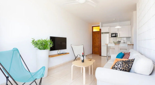 Las Americas Downtown Apartment, Prime location, Book Apartment Hotels in Tenerife with Parking, Parking