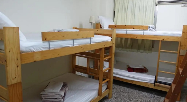 Кровать в общем номере Kite Hostel
