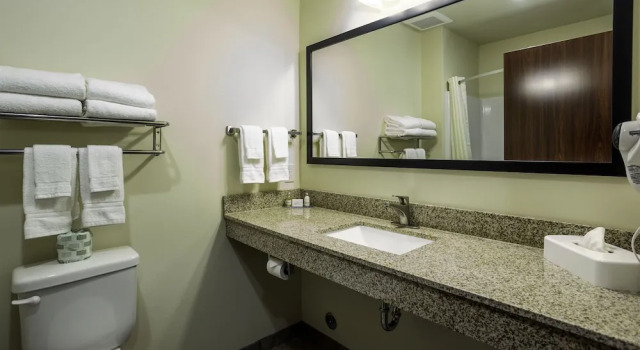 Четырёхместный номер Standard Cobblestone Inn & Suites - Brookville