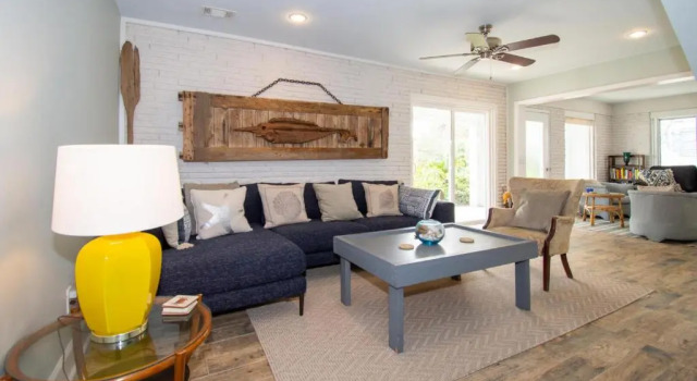 5bd, 3Ba Home Sleeps 14 Comfortably, Close to the Beach and Club Amenities