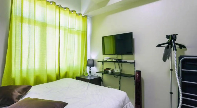 Студия Yong's Place at Vista Residences Taft