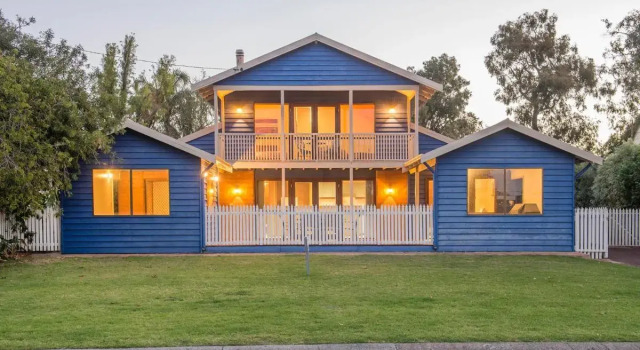 Ultramarine, Buchen Sie Hotel Dunsborough 