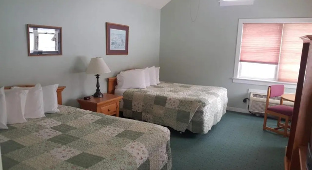 Четырёхместный коттедж Spruce Lane Lodge and Cottages