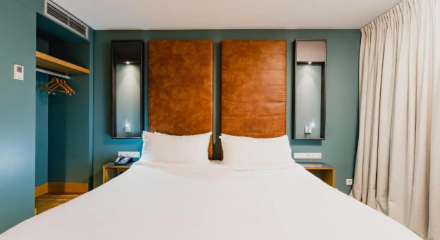 Двухместный номер Standard Hotel De Hallen