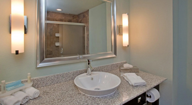 Номер Standard Holiday Inn Express Hotel and Suites Saint Robert by IHG
