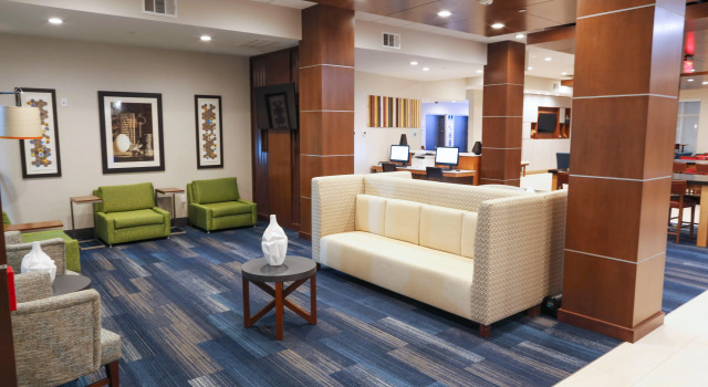 Holiday Inn Express & Suites Houston IAH - Beltway 8 by IHG, Book Hotel Houston Houston