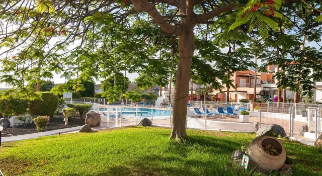 Апартаменты Apartamento Mango next to Del Duque Beach