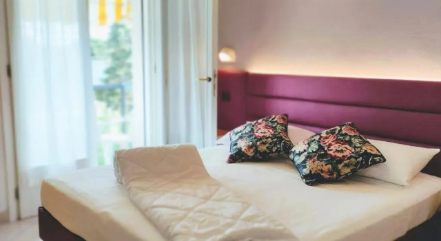 Двухместный номер Standard с балконом Hotel Villa Platani
