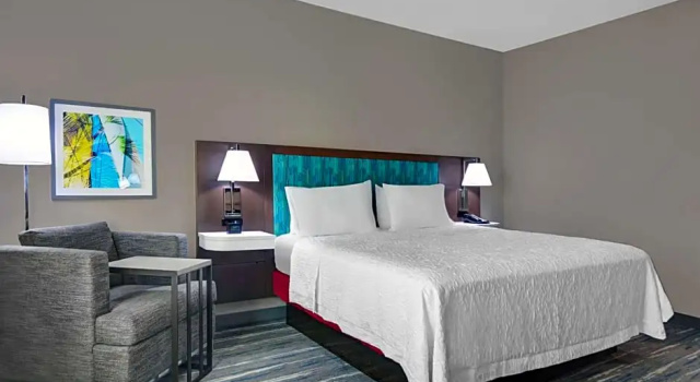 Студия Hampton Inn And Suites Macclenny I-10