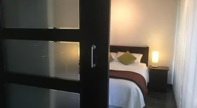 M Montt Las Condes, Buchen Sie Hotel Las Condes Metropolitan Region, in der Nähe von Einkaufszentrum Apumanque Mall