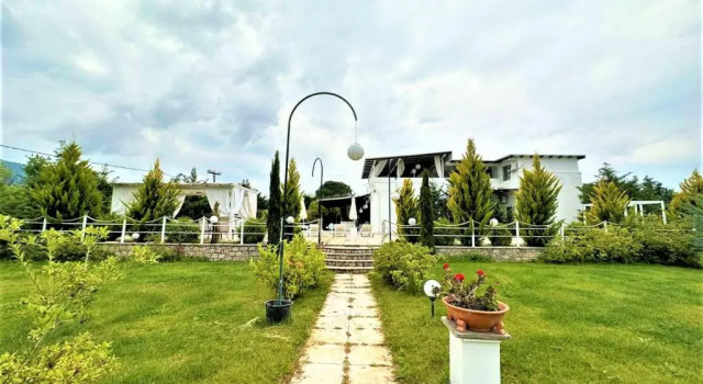 Вилла White Diamond Villa with Private Pool for group up to 12