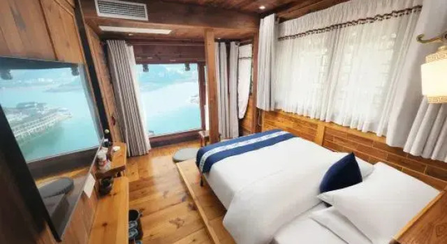 Люкс Yongshun County Furong Town Tusi Xuanfu Courtyard Waterfall Guesthouse