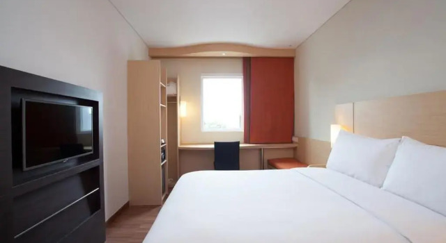 Номер Standard Ibis Makassar City Center