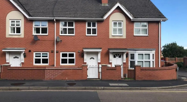 House number 4 Sleeps up to 5 with Smart TVs in every room