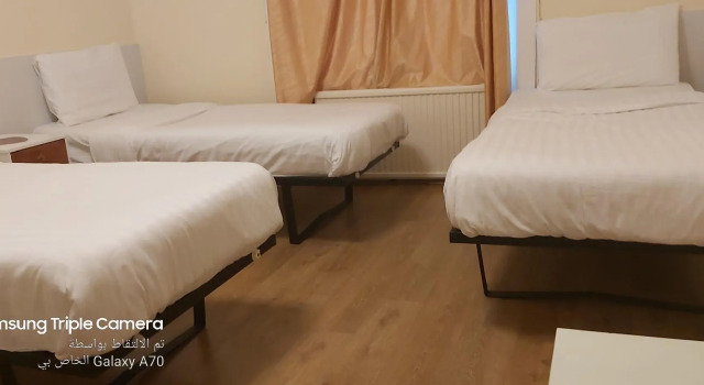 Трёхместный номер Standard Anwar House