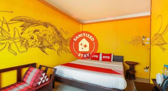 OYO 768 First Station Hotel