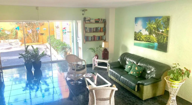 wonderful, lovely & quiet studio in playa del Inglés - WiFi free, Забронировать Отель Отели Плайя дель Инглес с бассейном, рядом с Экуменический храм Эль-Сальвадор, Бассейн