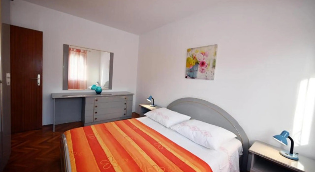 Mihovilovic - 50 m from beach - A2(6+1)