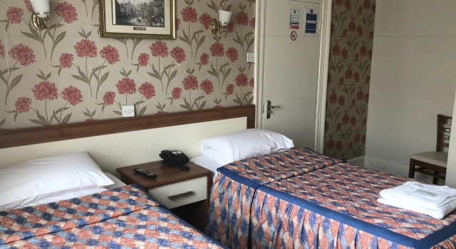 Andorra Guest Accommodation, Забронировать Гостевой дом Брайтон-энд-Хов 