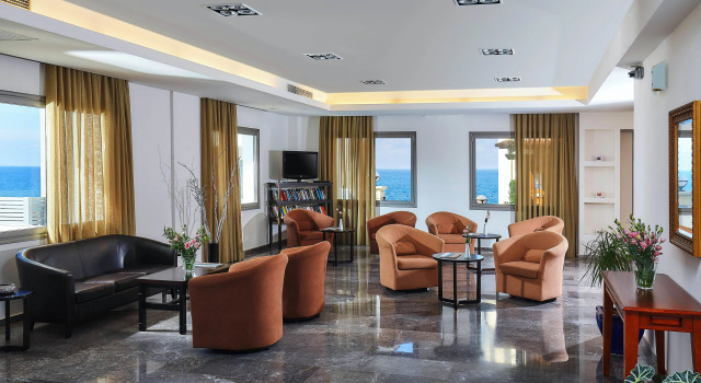 Panormo Beach Hotel, Rezerwuj Hotel Hotele w Panormos z parkingiem, Parking