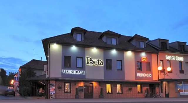Hotel Beta, Prenota Hotel Bzenec Slovacko