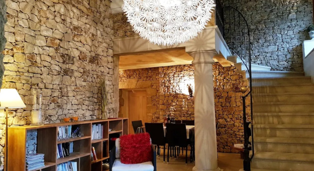Mas Serenity, Rezerwuj Hotel Hotele w Cavaillon z parkingiem, Parking