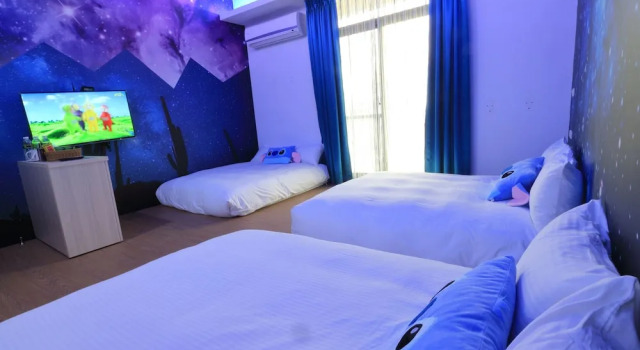 Семейный номер Standard с балконом Sunshine B&B