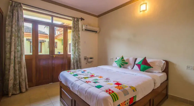 OYO 18705 Home Elegant 2BHK Parra