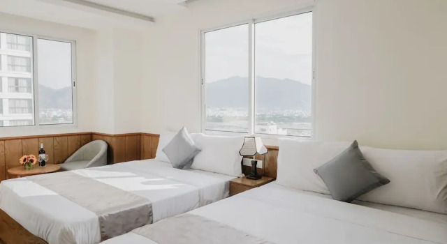Четырёхместный номер Superior с видом на город Glory Nha Trang Hotel