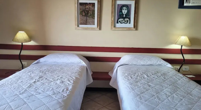 Четырёхместный номер Standard с балконом Aguabúzios Hotel