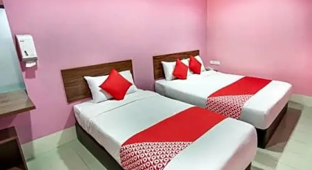 Люкс Superior OYO 89480 Dream House Hotel