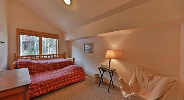Slopeside 97 Clover Lane - 3 Br Condo