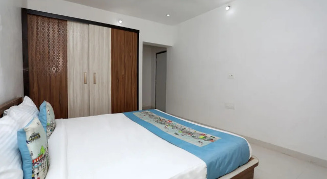 OYO 10066 Home Modern 3BHK Gulab Bagh, Забронировать Отель Отели штата Раджастхана с парковкой, Парковка