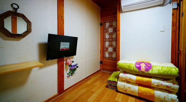 Номер Standard Jeonju Happy Maru Hanok