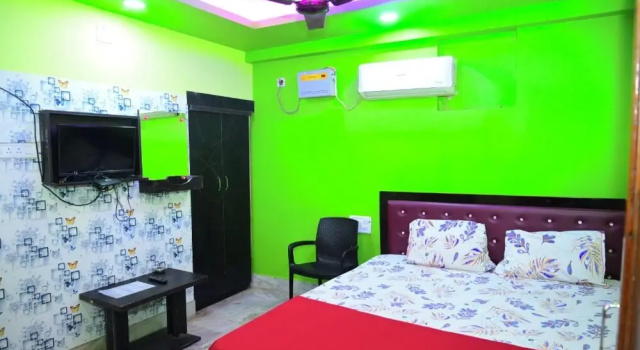 Номер Deluxe DhamStay Hotel Ashoka Royal Near Beach