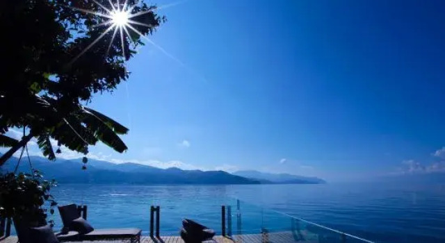 Dali Shuanglang Scenic Area Gongjiang Island Seaview Inn, Rezerwuj Hotel Hotele w Dali Shuanglang z parkingiem, Parking