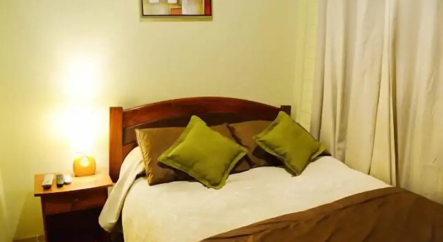 Hostal Almenas, Boek Hotel Hotels in Santiago met ontbijt, Ontbijt