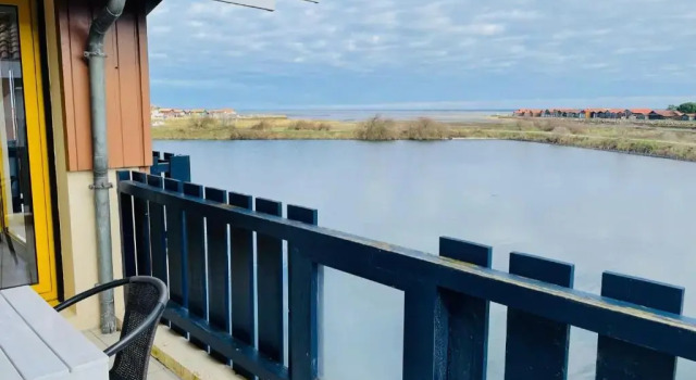 Апартаменты SUR PILOTIS☆ 4PERS ☆vue incroyable sur le bassin