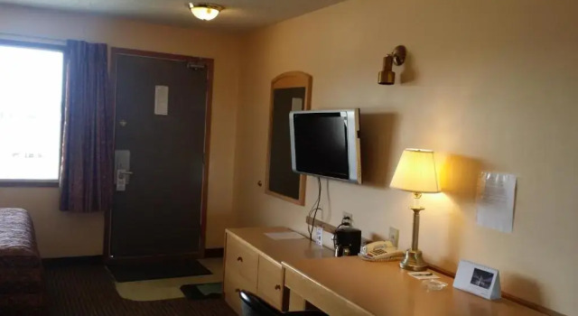 Номер Economy Travelodge by Wyndham Valleyview AB