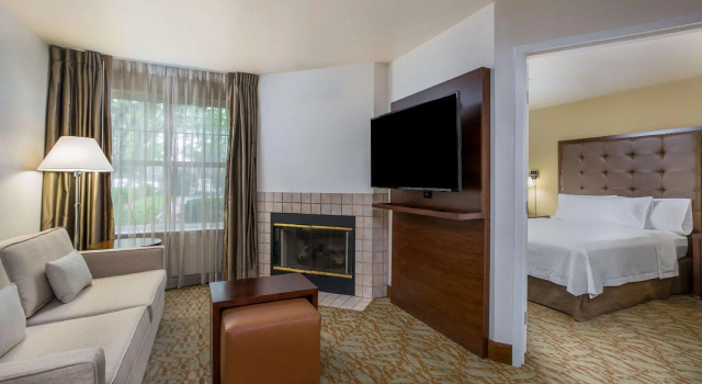 Четырёхместный номер Standard с 2 комнатами Homewood Suites by Hilton Newark Fremont