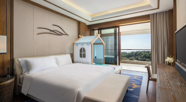 Четырёхместный люкс c 1 комнатой InterContinental Sanya Haitang Bay Resort by IHG