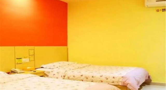 8 Inns Dongguan Liaobu Haipai Branch, Varaa Hotelli Liaobu Guangdong