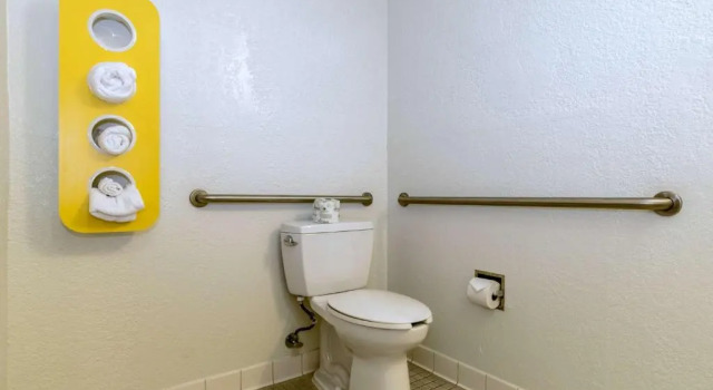 Четырёхместный номер Standard Motel 6-Anaheim, CA - Fullerton East