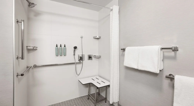 Двухместный номер Executive с видом на внутренний двор Courtyard by Marriott Memphis Airport